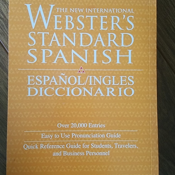 ⭐️ Webster's Spanish/English Dictionary - Picture 2 of 5